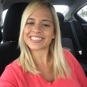 Meet your Posher, Janeve